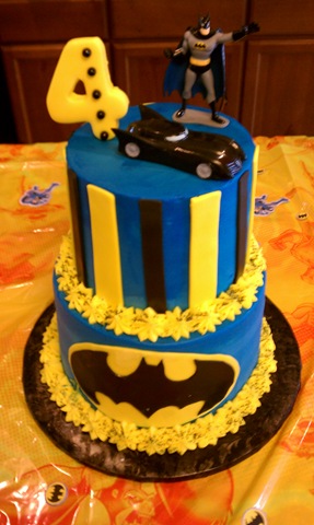 Batman Birthday Cake on Best Birthday Cake Ever  Dippidee Batman Birthday Cake Review    The