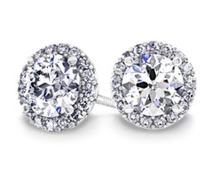 halo-diamond-earrings-platinum-1.5-ctw-details