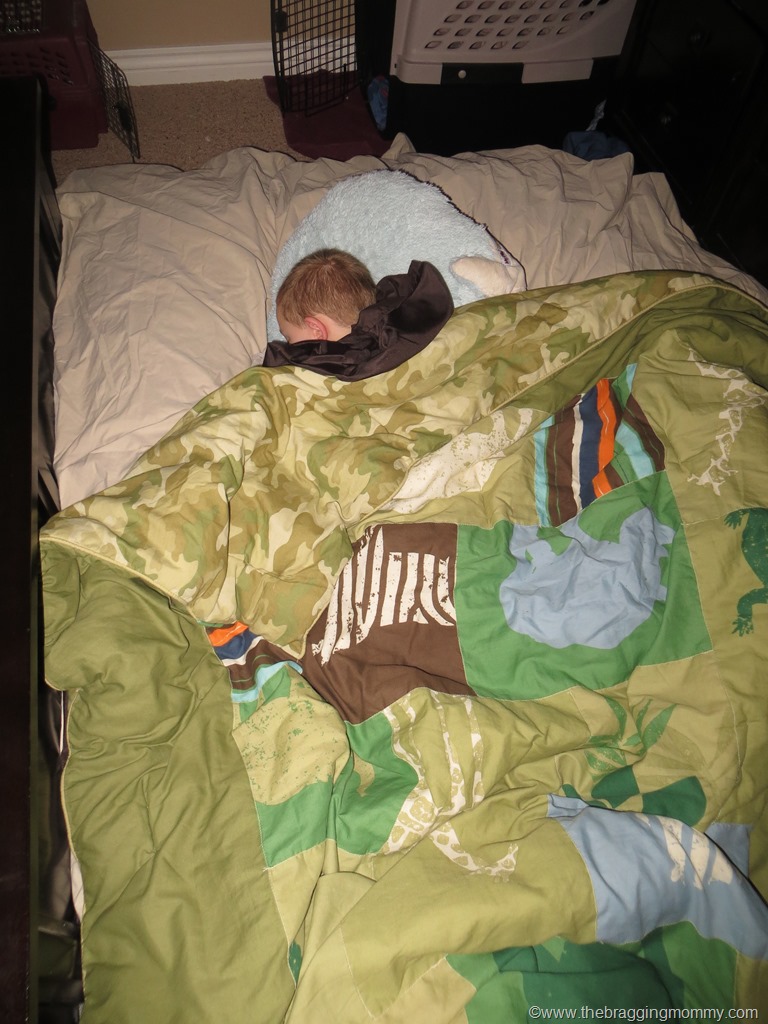 A Bean Bag Chair with a Bed Inside Cordaroy s Bean Bag Bed Review