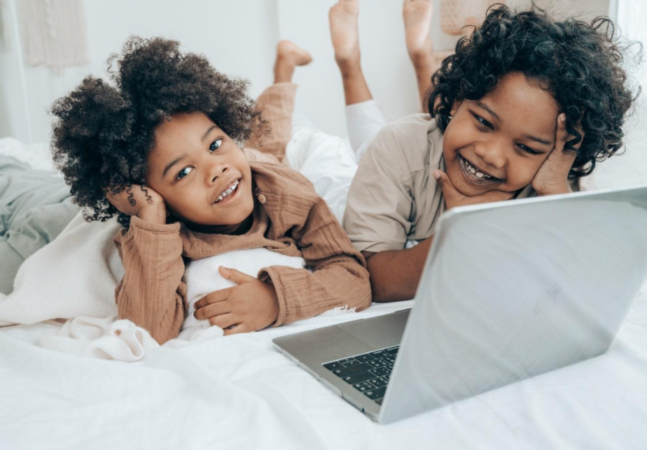 Striking The Right Balance Managing Screen Time Productively