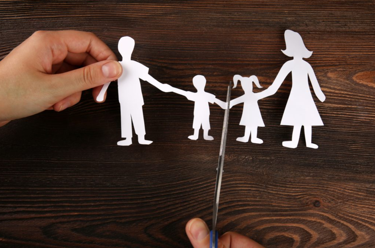What factors determine child custody in Texas?
