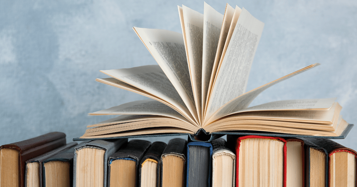 5 Tips For Selling Your Used College Books - Bragging Mommy