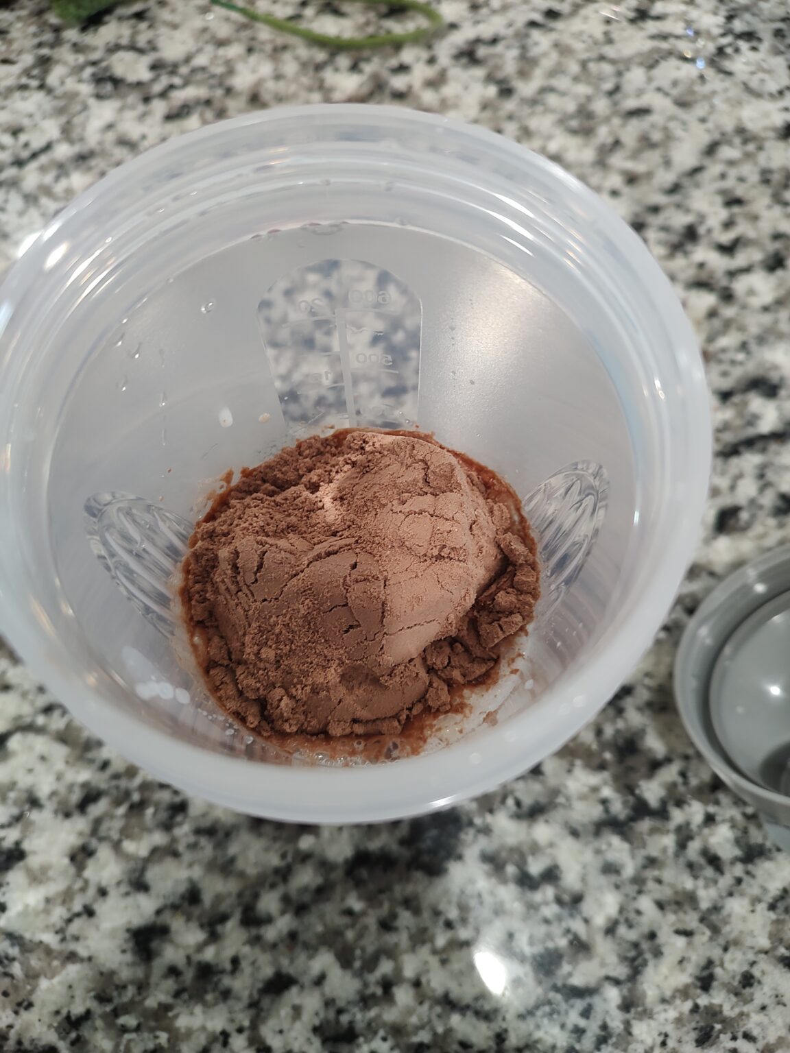HLTH Code Complete Meal Shakes are a Must Have For Busy Moms + Yummy ...